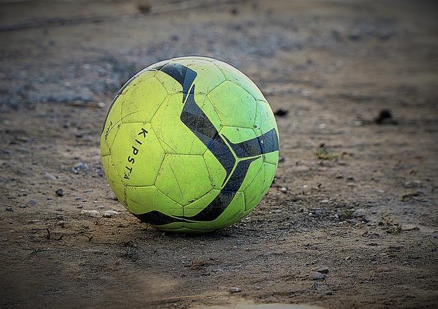 卡马文加不 卡马文加不